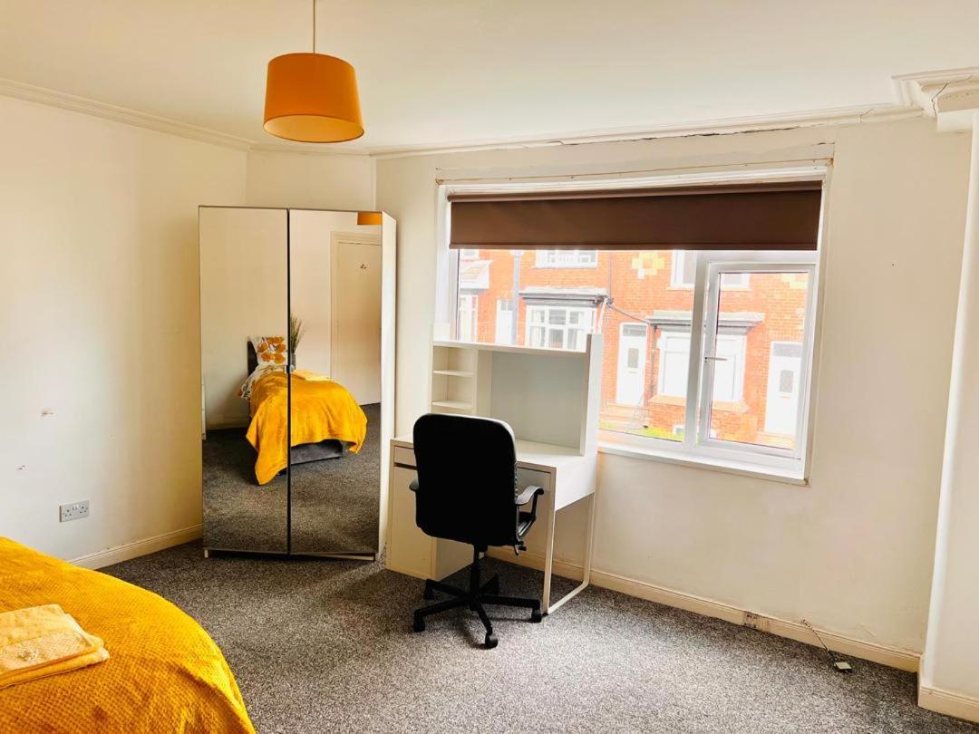 Private Room Close To Leeds University And City Centre מראה חיצוני תמונה